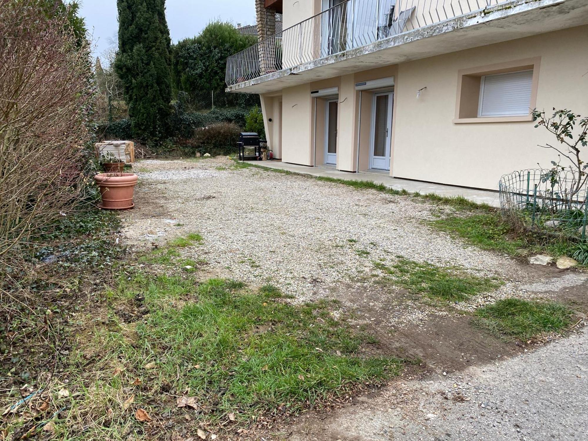 T3 Des Ecorchats Montluel Exterior foto